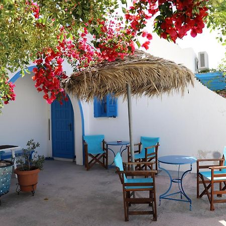 Santorini Seaside Retreat - Flora'S Summer Escape Perissa (Santorini) Exterior foto